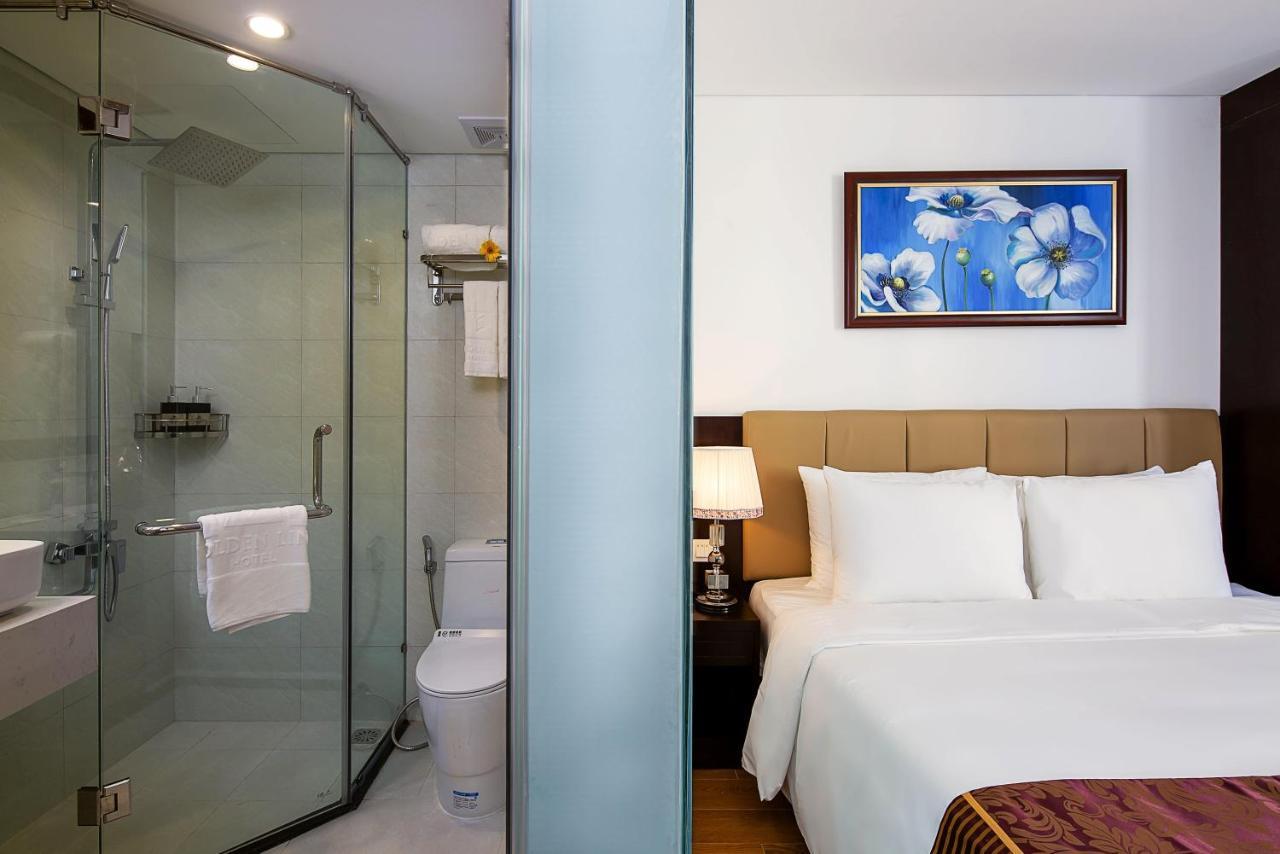 Golden Line Hotel Danang Екстериор снимка